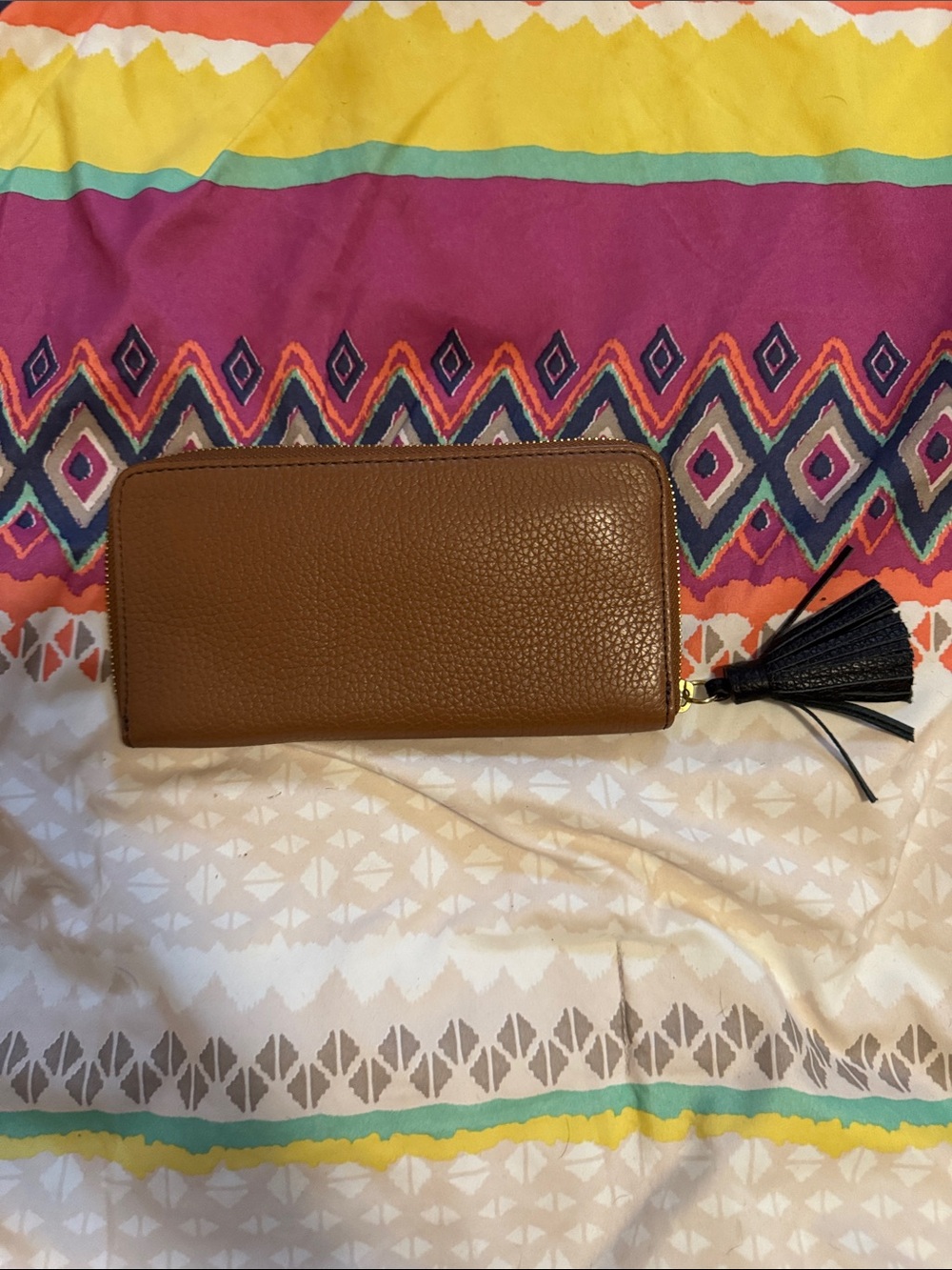 Fossil Brown Pebbled Real Leather Zip Wallet with Black Tassel - Picture 3 of 4